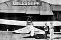 de Lesseps hanger